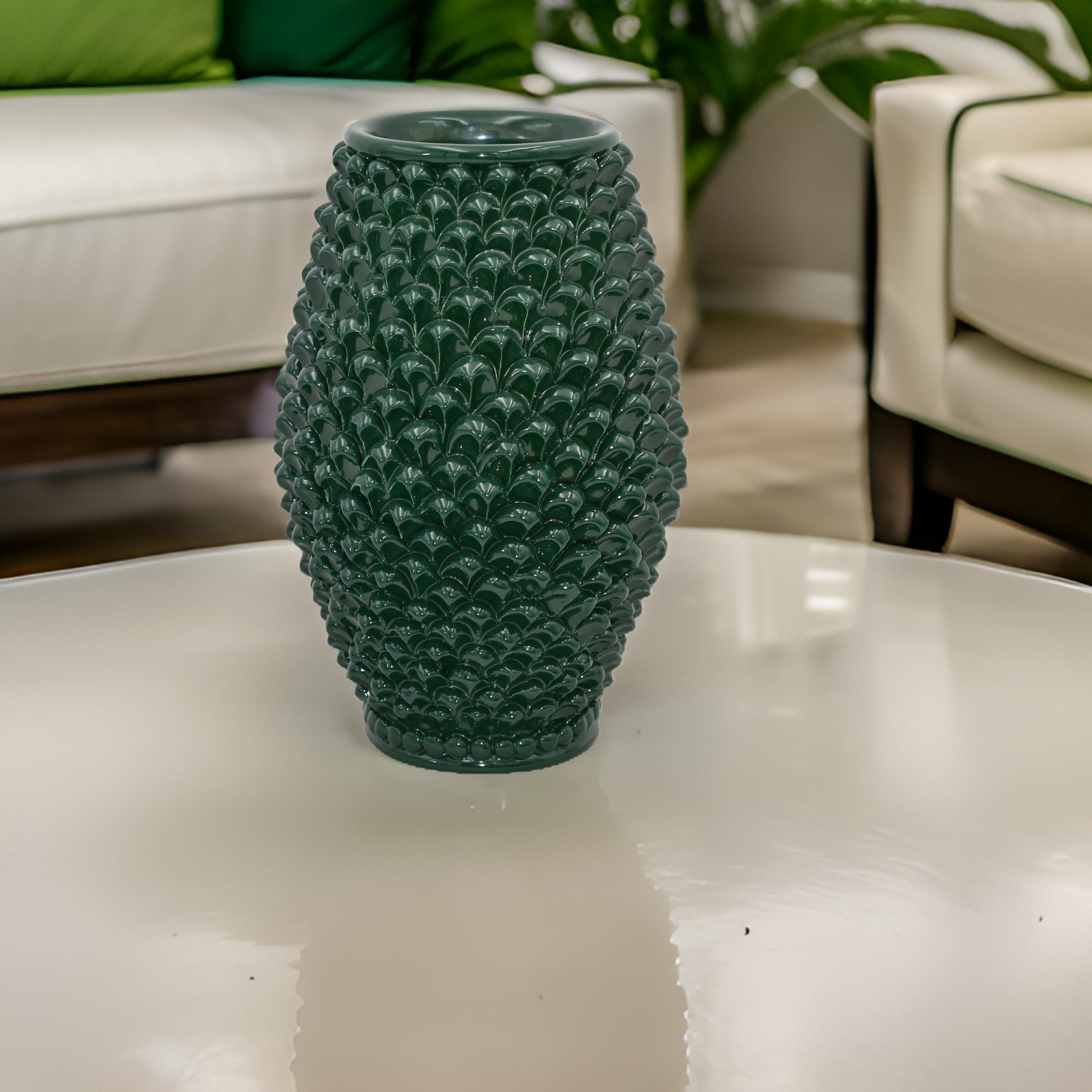 vaso-in-ceramica-siciliana-lavorato-a-pigna-forna-di-botte